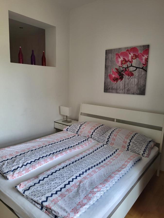 Apartmaji Tim Изола Экстерьер фото