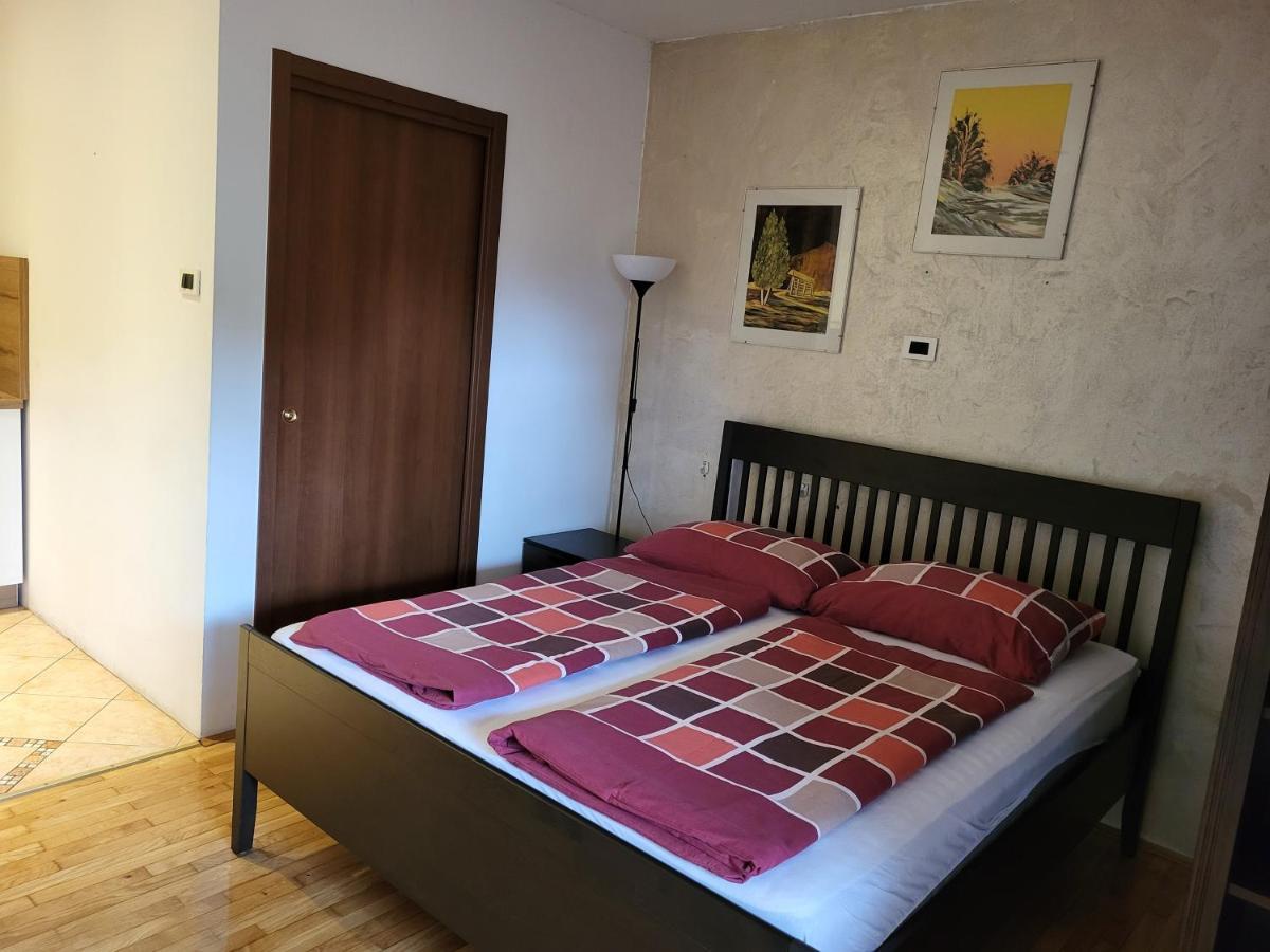 Apartmaji Tim Изола Экстерьер фото